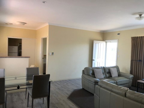 Gale Street Motel & Villas - Tourism Caloundra 2