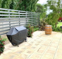 Gale Street Retreat Busselton - Tourism Caloundra