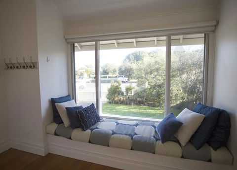 GALWAY COTTAGE - Tourism Caloundra 3