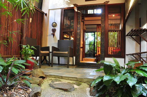 Garden Burees - Tourism Caloundra 1