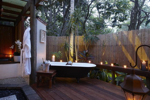 Garden Burees - Tourism Caloundra 3