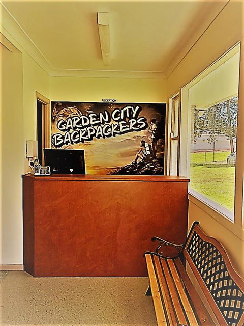 Garden City Backpackers - Tourism Caloundra 3