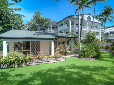 Garrick House - Tourism Caloundra 2