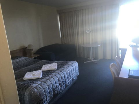 Gateway Motor Inn - Tourism Caloundra 3