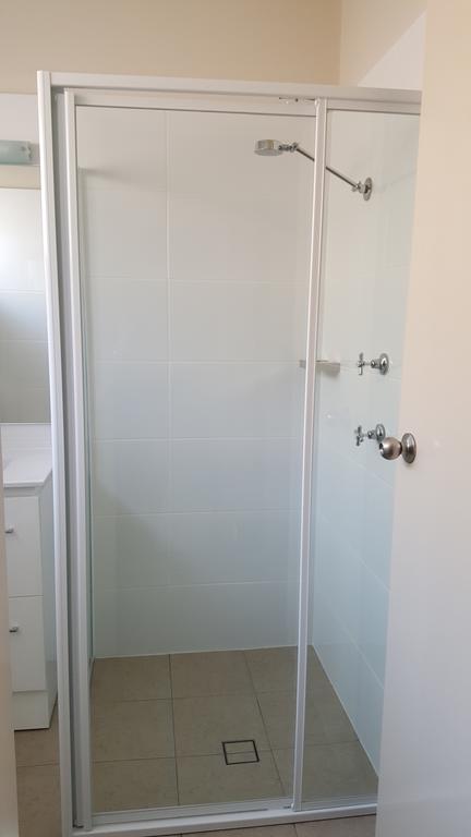 George Bass Motor Inn - Tourism Caloundra 3