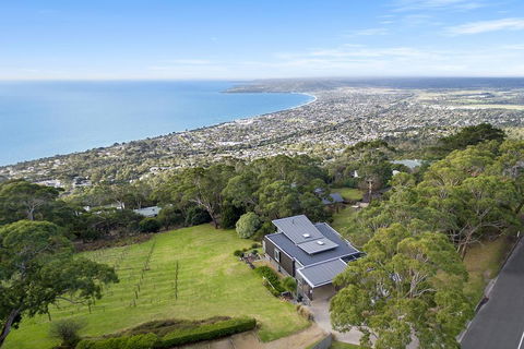 Georges Boutique Hotel And Culinary Retreat - Tourism Caloundra 2