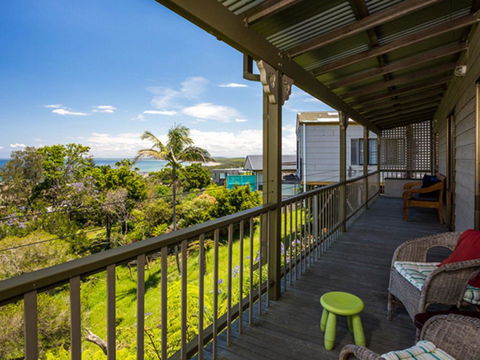 Gerroa Headland Hideaway - Tourism Caloundra 2