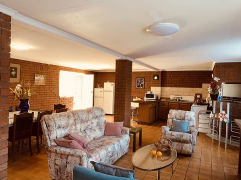 Gertz Home - Tourism Caloundra 1