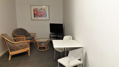 Getaway Villas Unit 38-6 - 1 Bedroom Self-Contained Accommodation - Tourism Caloundra 2
