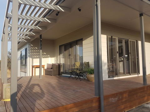 Gilligan's Kangaroo Island - Tourism Caloundra 3