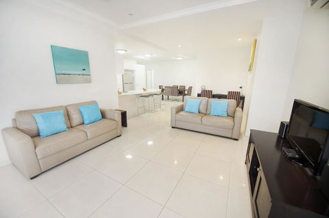 Gladstone City Central Apartment Hotel - Tourism Caloundra 1