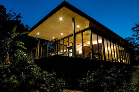 Glass On Glasshouse - Tourism Caloundra 0