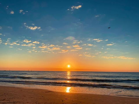 Glenelg Beachfront - Tourism Caloundra 2