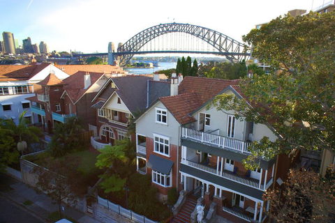 Glenferrie Lodge - Tourism Caloundra 0