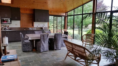 Glenhope Alpaca Farm Suites - Tourism Caloundra 0