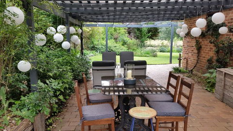 Glenhope Alpaca Farm Suites - Tourism Caloundra 1