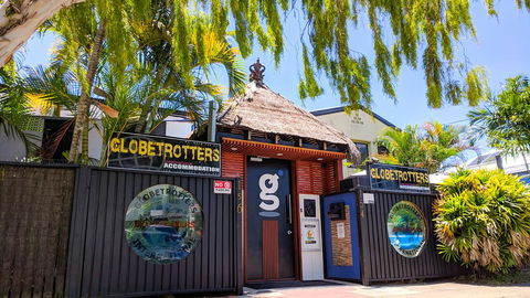 Globetrotters International - Tourism Caloundra 0