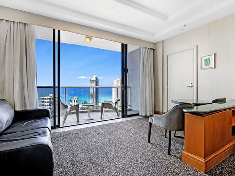Gold Tower 20th Level Dual Key Ocean View - Tourism Caloundra 2