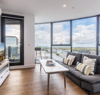 Golden Box Hill Apartment - Tourism Caloundra