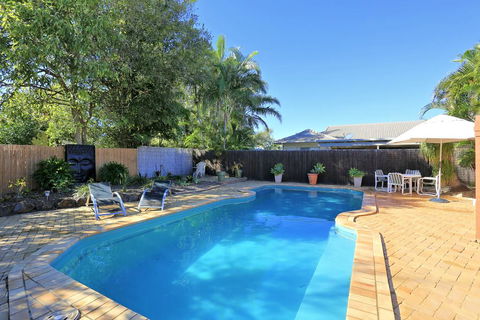 Golden Cane Bed & Breakfast - Tourism Caloundra 1