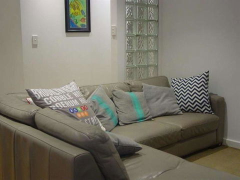 Golden Sands 1 - Absolute Beachfront - Tourism Caloundra 1