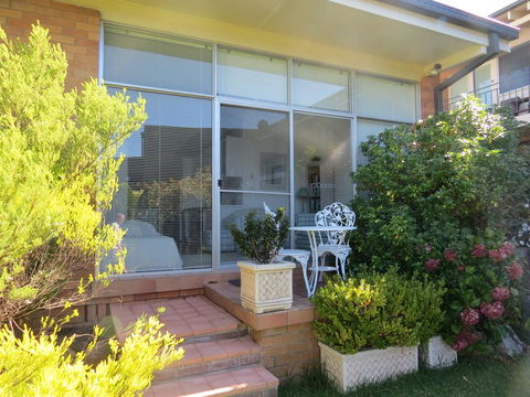 Golfview Lodge - Tourism Caloundra 1
