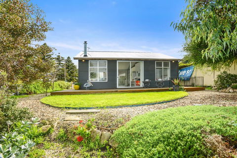 Goolwa Pelican Cottage - Tourism Caloundra 2