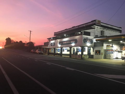 Goondihill Hotel - Tourism Caloundra 0