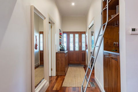 Gorgeous Family Retreat - Tourism Caloundra 3