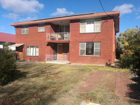 Goulburn Guesthouse - Tourism Caloundra 2