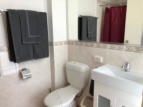 Goulburn Motor Inn - Tourism Caloundra 2