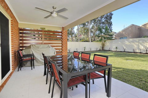 Government Rd 77 - Shoal Bay - Tourism Caloundra 0