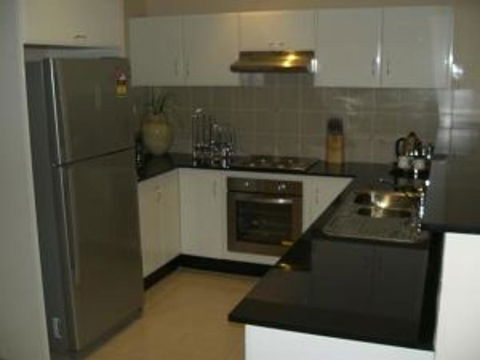 Government Road, Unit 5/26 - Tourism Caloundra 2
