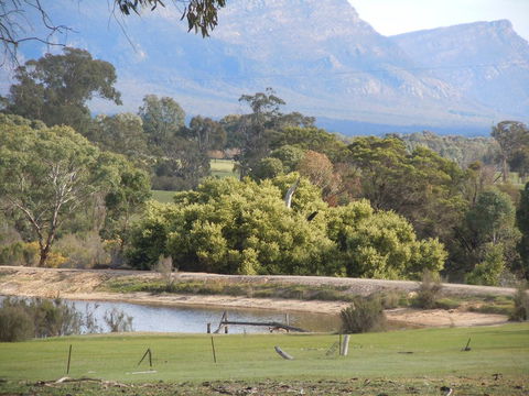 Grampians Old Man Emu Stay - Tourism Caloundra 0