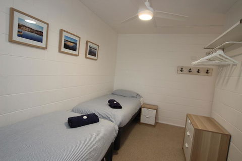Grandeur Holiday Units - Tourism Caloundra 3