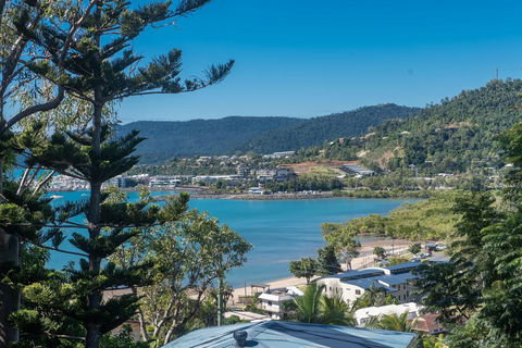 Great Escape - Cannonvale - Tourism Caloundra 3