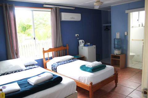 Great Keppel Island Hideaway - Tourism Caloundra 1