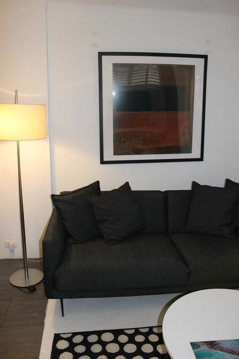 Great Studio Apartment - In The Heart Of Everything - Tourism Caloundra 1