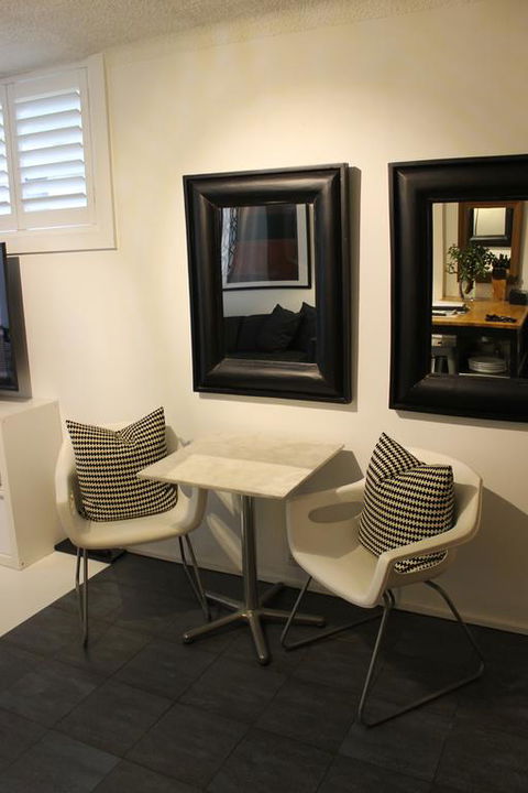 Great Studio Apartment - In The Heart Of Everything - Tourism Caloundra 3