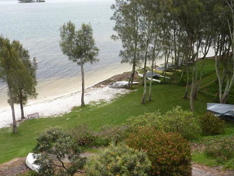 Green Point Lakehouse - Tourism Caloundra 2