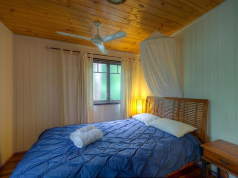 Greenhouse - Rainbow Shores, Privacy And Relaxation Equals Paradise - Tourism Caloundra 3