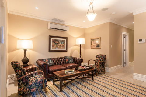 Greenwich Heritage - Tourism Caloundra 2