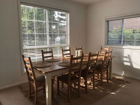 Griffith St Beach House - Tourism Caloundra 1