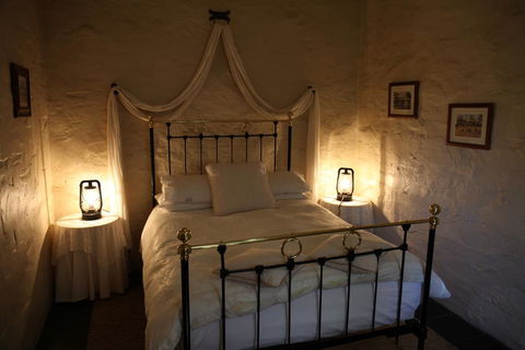 Griffiths Cottage - Tourism Caloundra 2