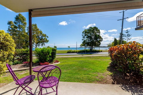 Ground Floor With Water Views And Pool! - Tourism Caloundra 0