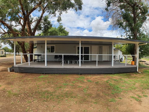Gulgong Tourist Park - Tourism Caloundra 1