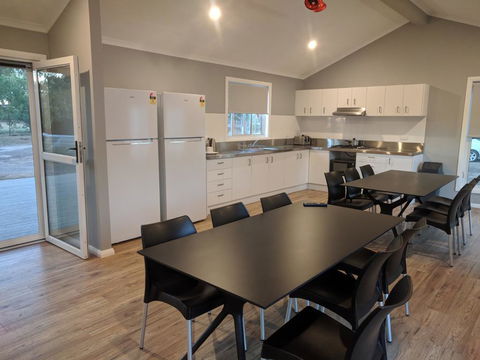 Gulgong Tourist Park - Tourism Caloundra 3