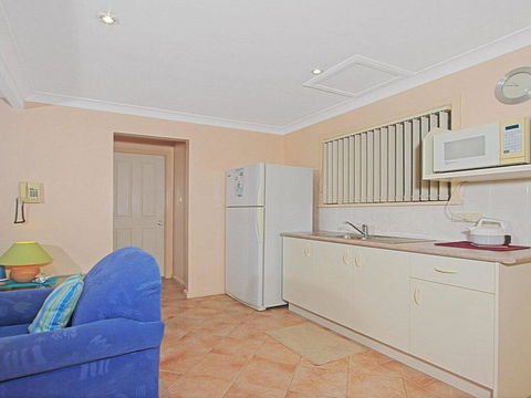 Gunyah - An Idyllic Coastal Getaway - Tourism Caloundra 3