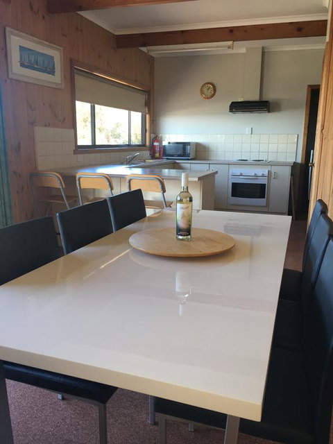 Hamilton - Tourism Caloundra 3