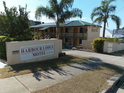Harbour Lodge Motel - Tourism Caloundra 0